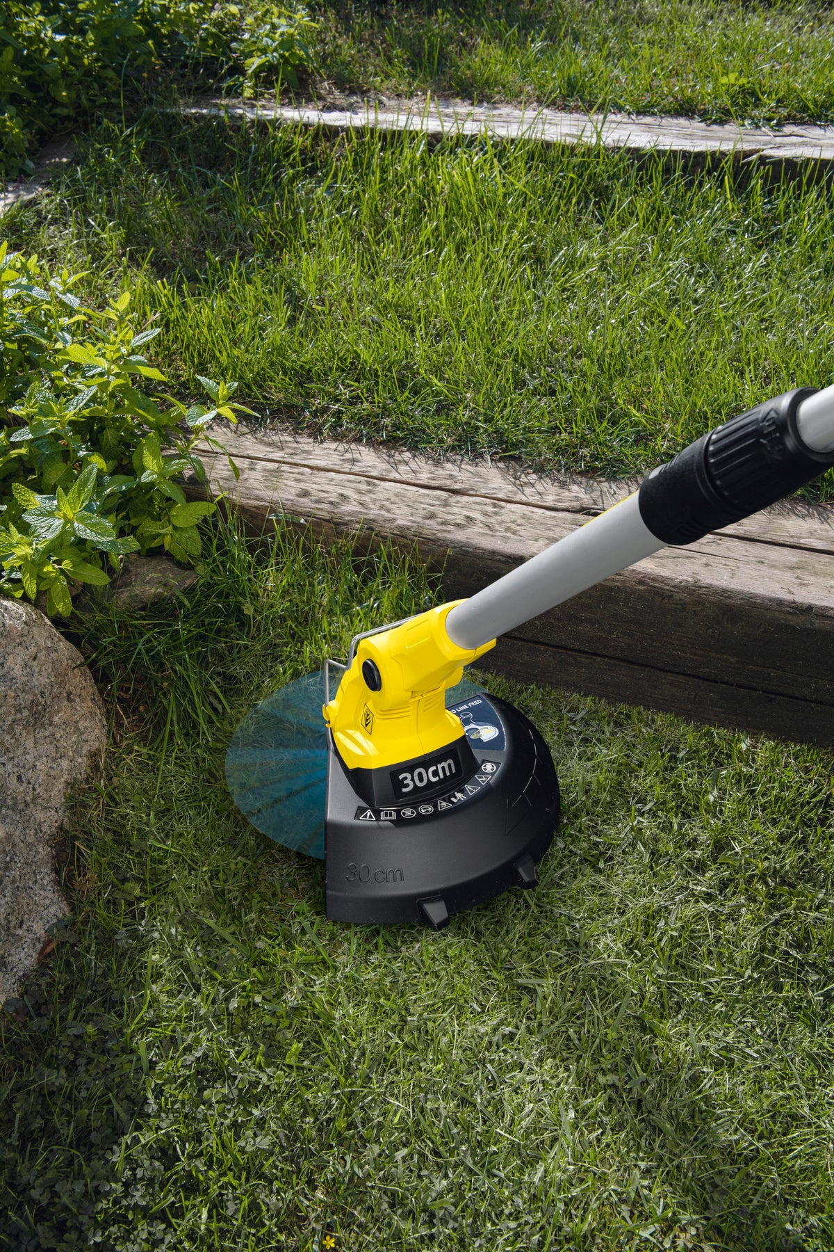 Kärcher Batteridriven grästrimmer 18-30 Ah. Set inkl. batteri och laddare. – Bild 9
